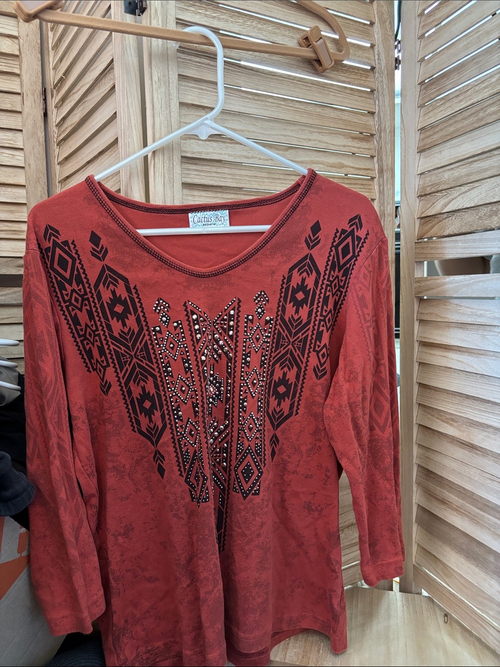 Cactus Bay Women's Rust Aztec Studded Scoop Neck Top XL